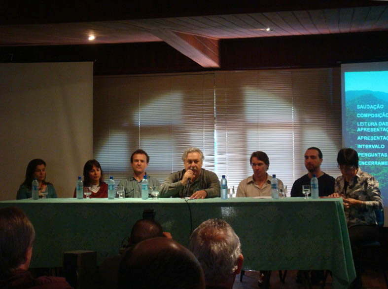 Reunião de apresentação do novo planejamento para a parte baixa do Parque Nacional do Itatiaia. Foto: Patrícia Sierra