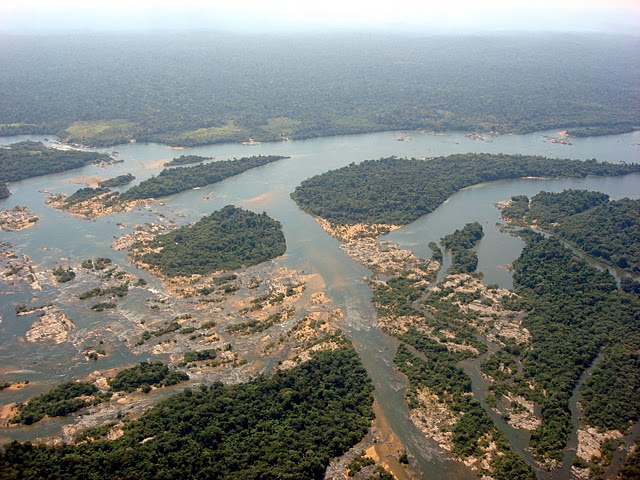 As corredeiras que serão alagadas com a construção de Belo Monte (foto: Donizete Tomé)