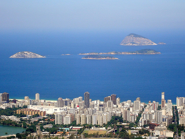 Zona Sul do Rio de Janeiro e arquipélago das Cagarras (foto: André Ribeiro - Creative Commons)