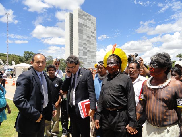 A comissão dos indígenas foi recebida por ministro Rogério Sottilli