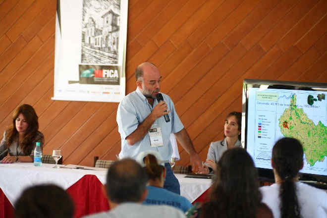 XII FICA - Mesa redonda de prefeitos das bacias do rio Vermelho e Araguaia (foto:Silvio Quirino/FICA)