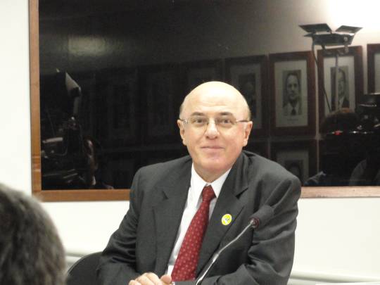 Presidente da Eletronuclear, Othon Pinheiro: programa brasileiro fica mais robusto após acidente no Japão (foto: Nathália Clark)