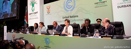 Mesa de delegados na abertura da COP 17, na África do Sul. Foto: UNFCCC / Divulgação