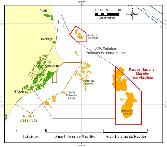 Foram investigadas doze diferentes hábitats costeiros e recifais, abrangendo a reserva extrativista de Cassurubá, os recifes Parcel das Paredes e Sebastião Gomes e Abrolhos. Foto: Mapa da pesquisa de por Rodrigo Leão de Moura e outros