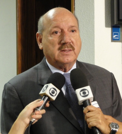 Senador Luiz Henrique (PMDB), relator do texto do Código Florestal no Senado. (Foto: Nathália Clark)