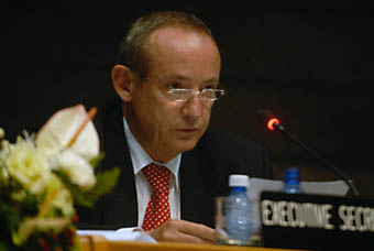 O secretário-executivo Yvo de Boer acredita em avanços nas negociações. (Foto: IISD)